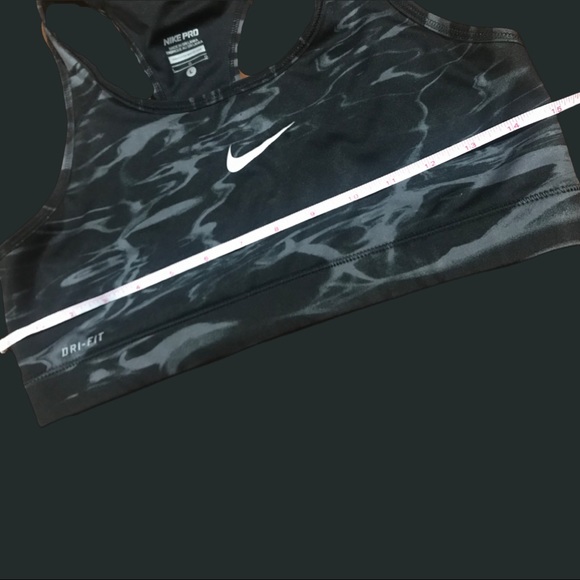 Nike Sports Bra - Picture 3 of 3